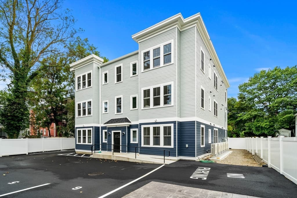 9 Downer Ct # 4, Boston MA 02122 photo 34
