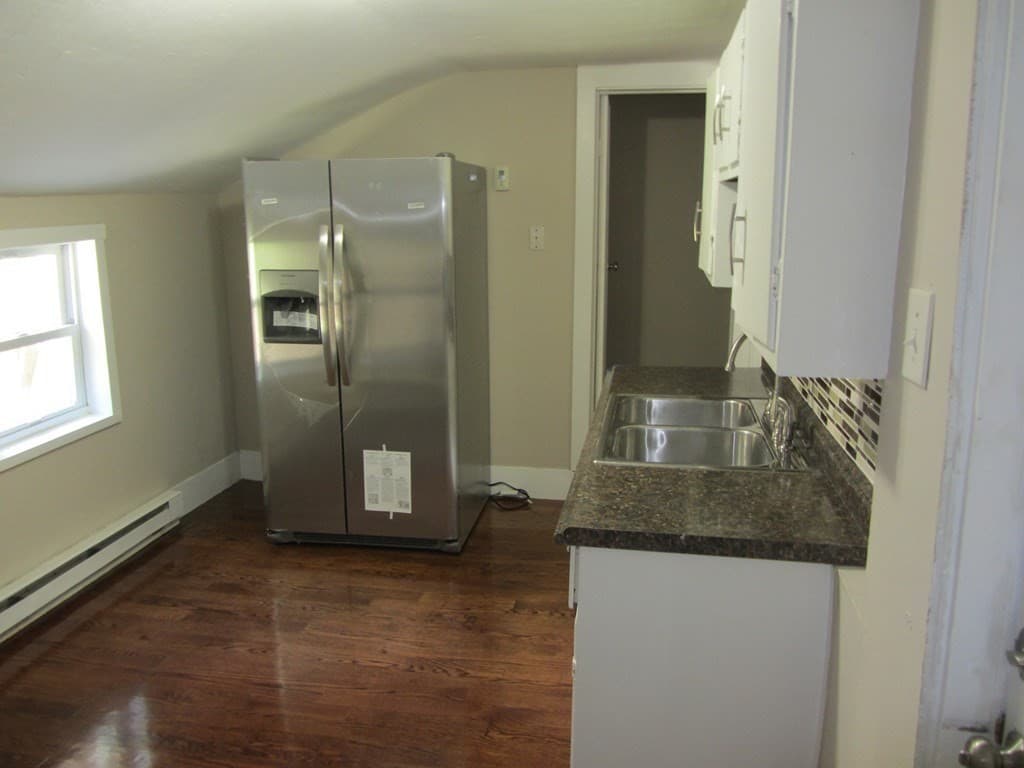 3 Family at 617 Main St, Leominster MA 01453, Leominster, photo 20 of 24