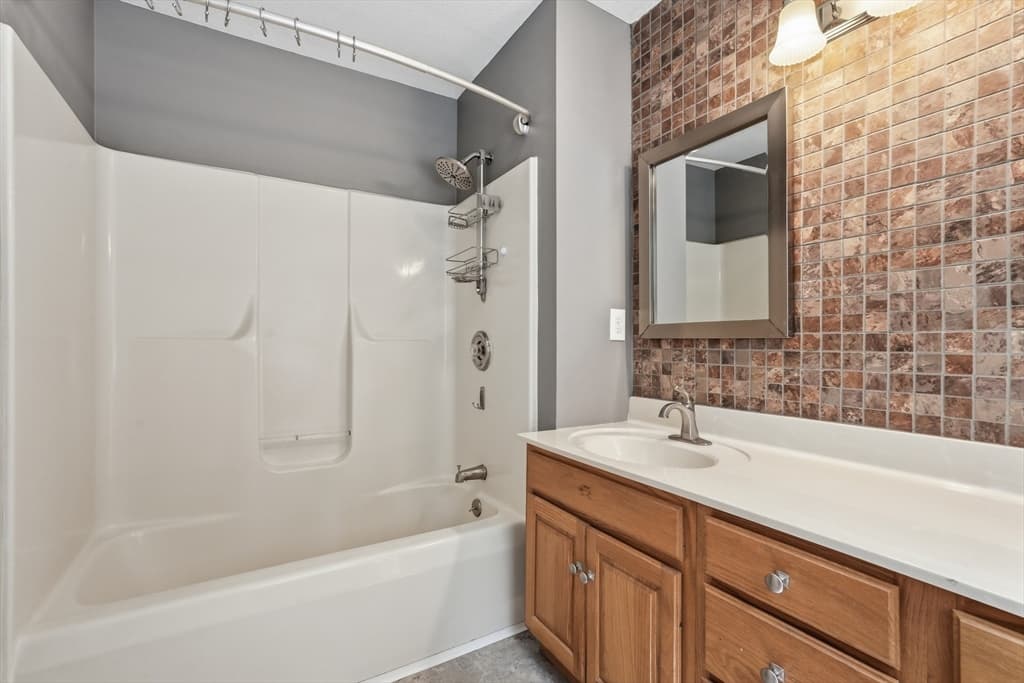 27 Judy Ln, East Longmeadow MA 01028 photo 21