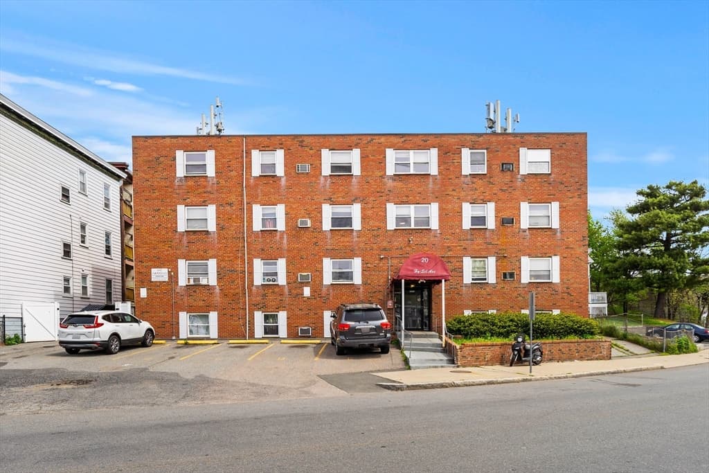 5+ Family - 5+ Units Up/Down at 20 Hy-Sil Ave, Chelsea MA 02150, Chelsea, photo 3 of 23