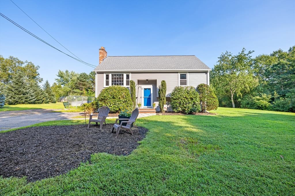 129 Forest St, Franklin MA 02038