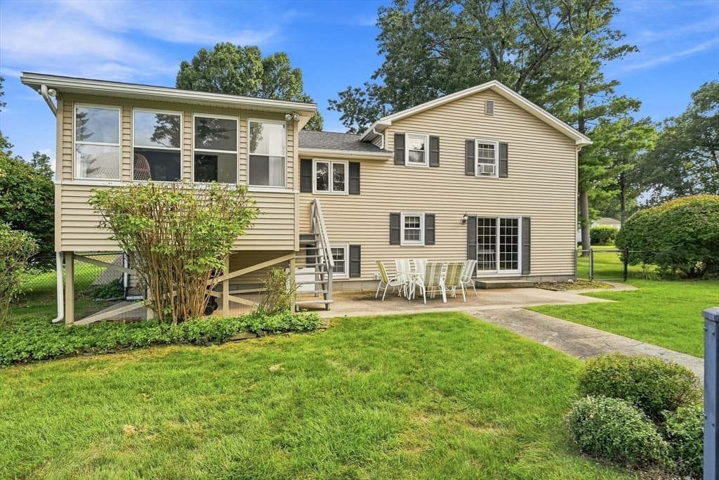 367 Steiger Dr, Westfield MA 01085 photo 27