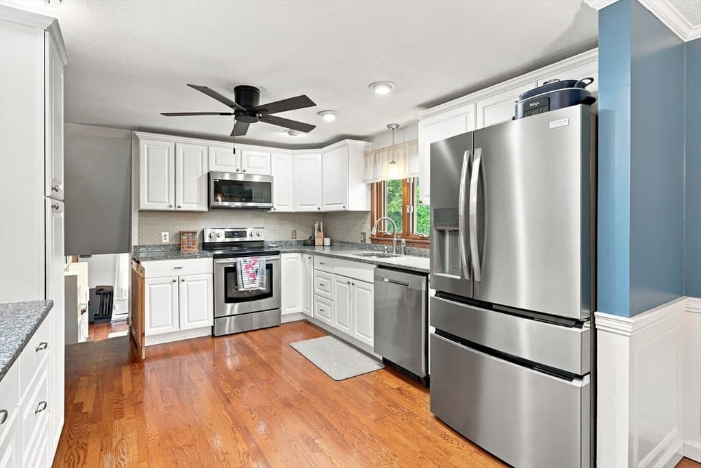 367 Steiger Dr, Westfield MA 01085 photo 12