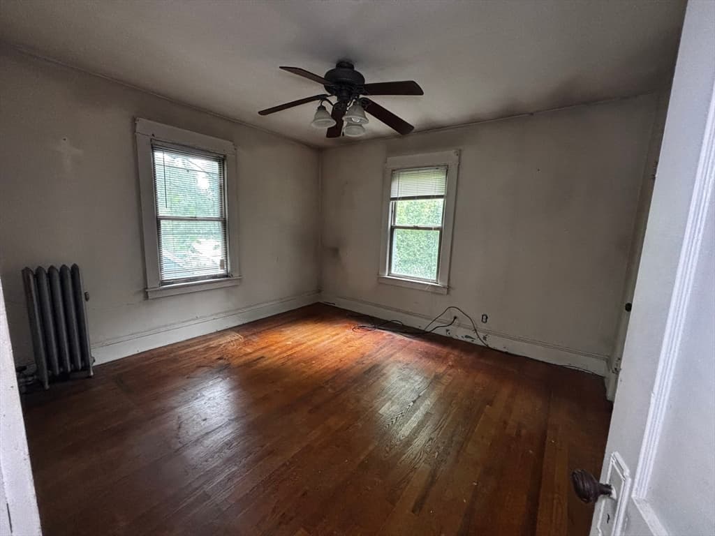 109 Kingsley St, Springfield MA 01104 photo 16