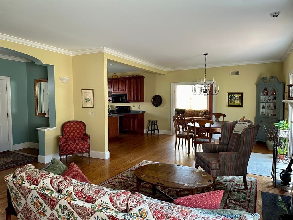 Single Family Residence at 4 Crestview Drive, Deerfield MA 01373, Deerfield, photo 21 of 42
