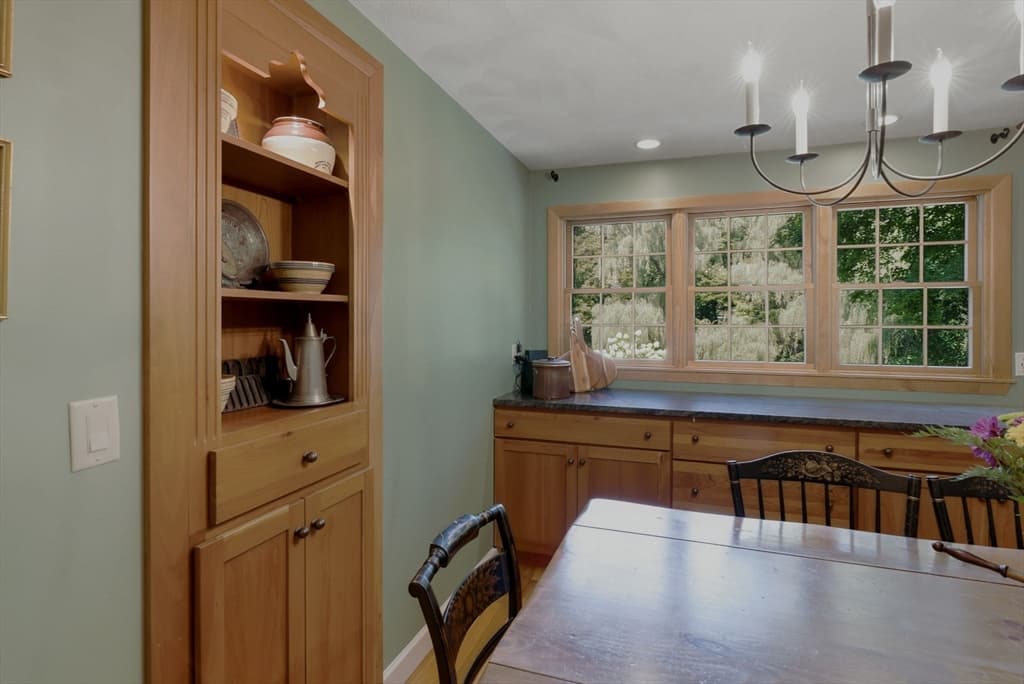 41 Brook Street, Wakefield MA 01880 photo 9