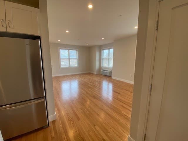 208-208A Neponset Valley Pkwy, Boston MA 02136 photo 14