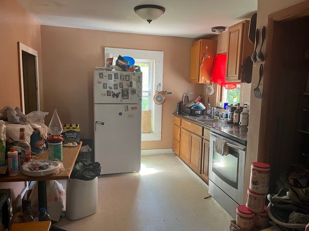 56-58 Devens St, Greenfield MA 01301 photo 28