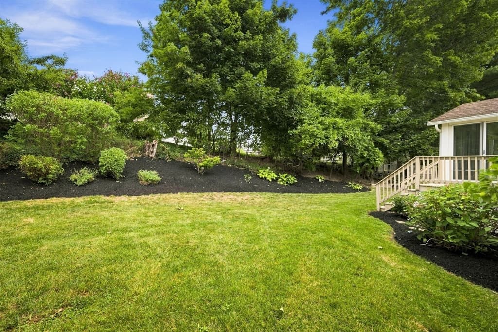 48 Auburndale Road, Marblehead MA 01945 photo 3