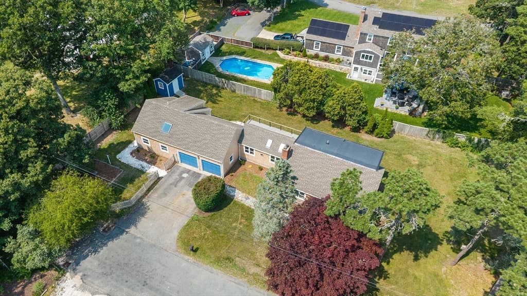20-22 Glendale Lane, Harwich MA 02645