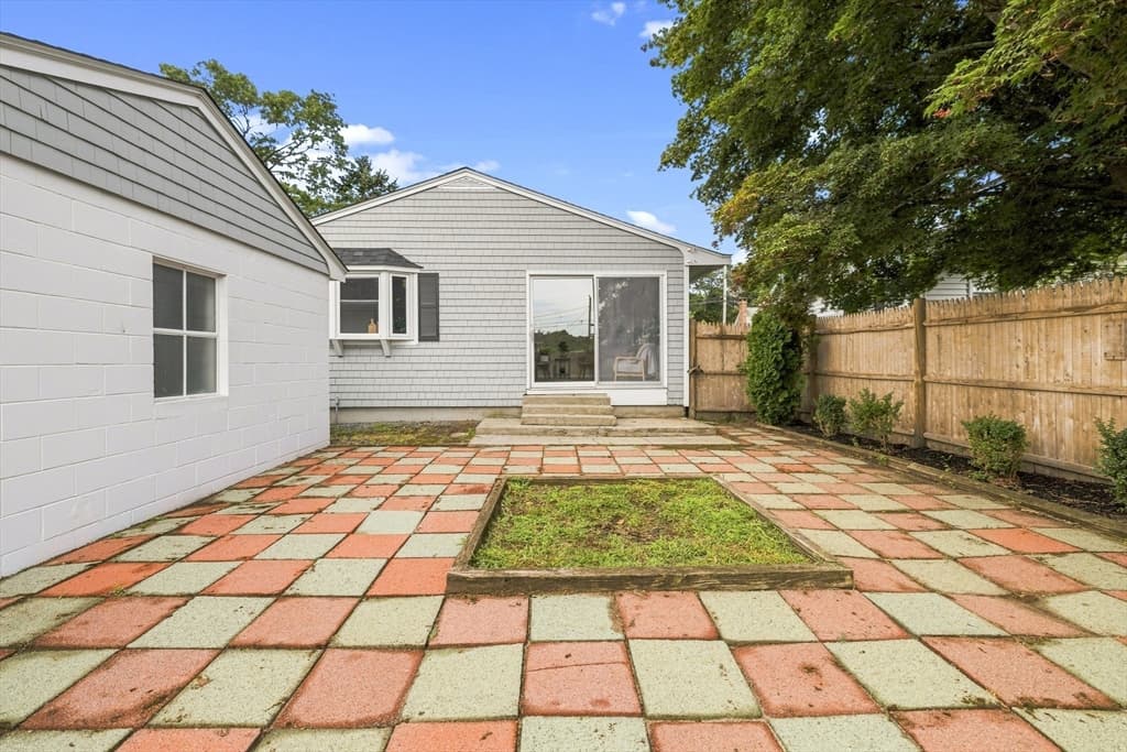 60 Sable Ave, Dartmouth MA 02747 photo 30