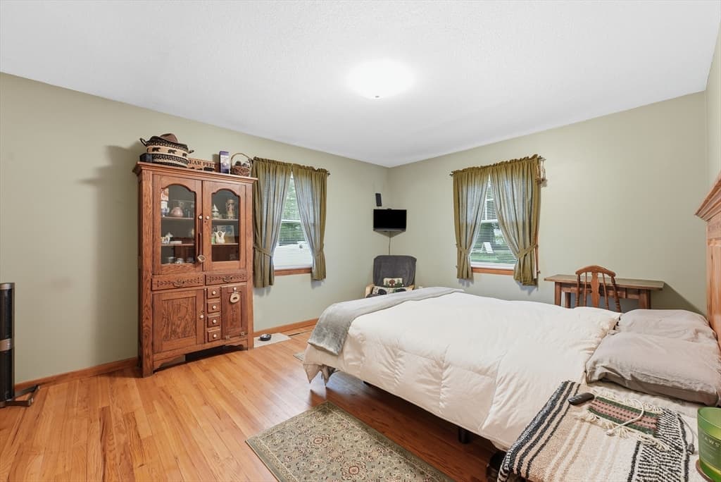 478 Western Ave, Westfield MA 01085 photo 27