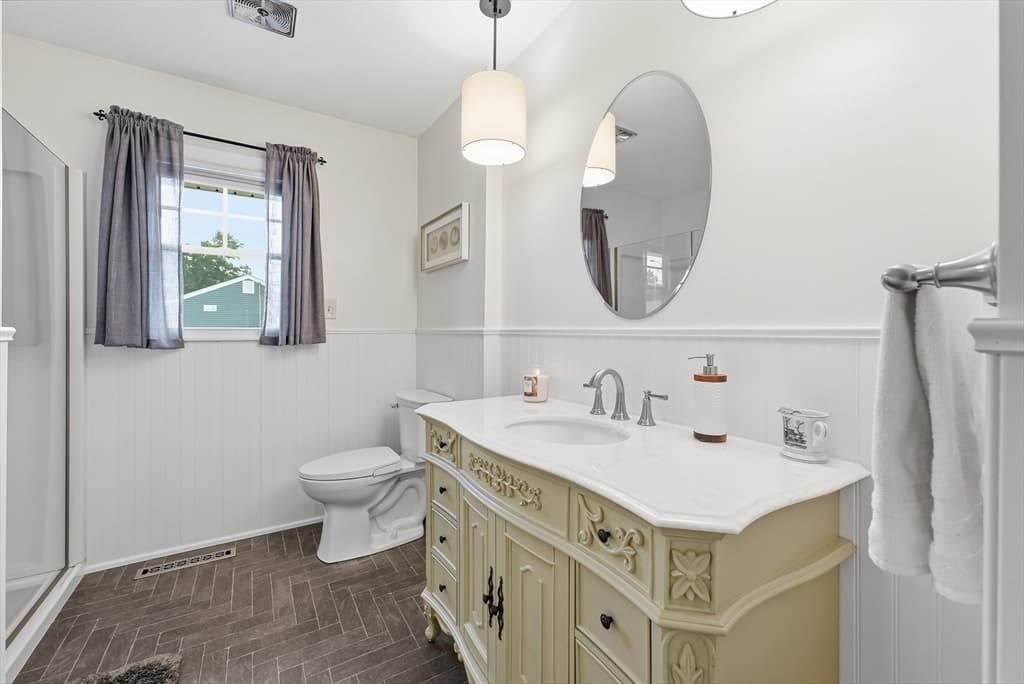 478 Western Ave, Westfield MA 01085 photo 32