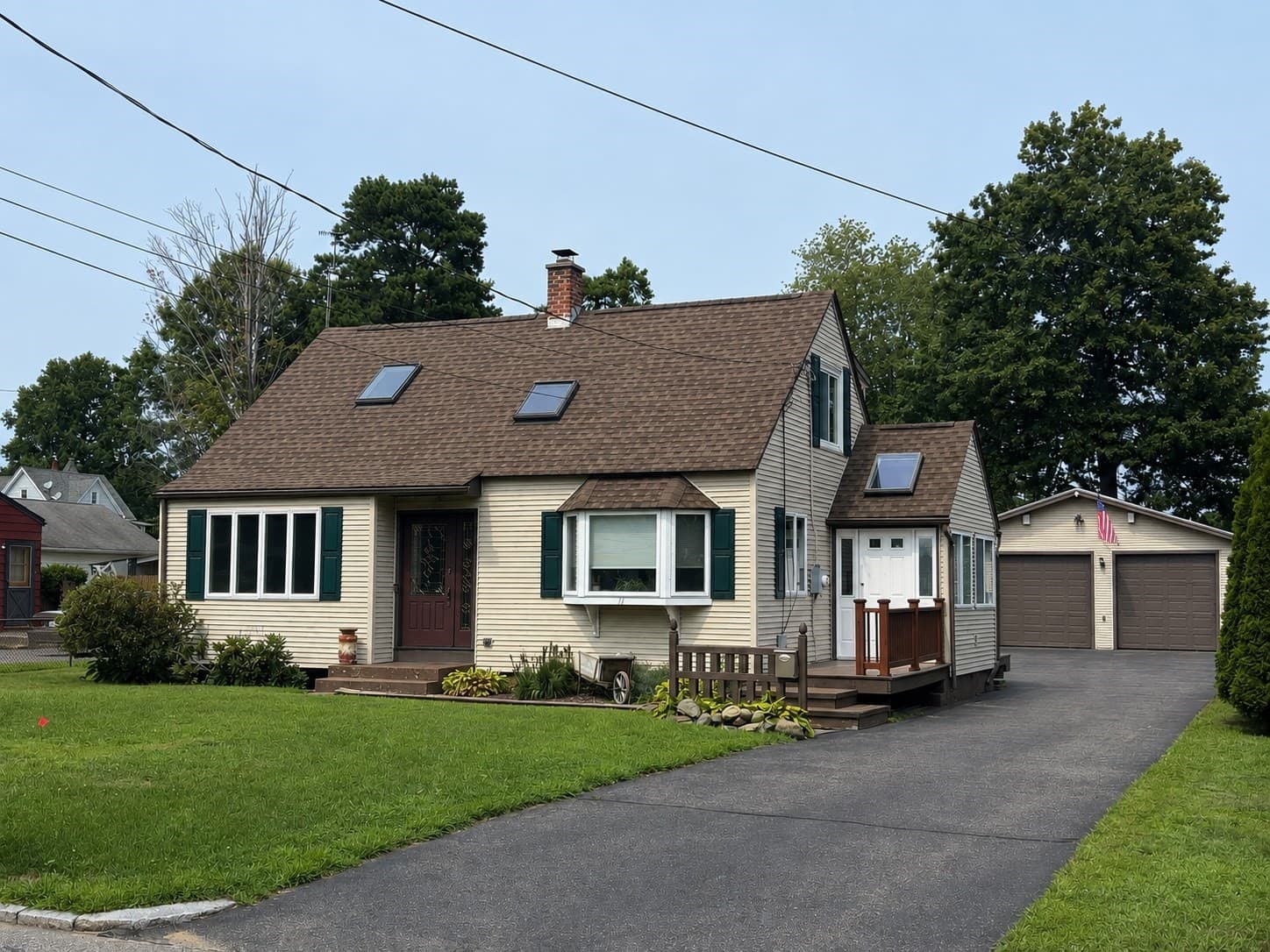 71 Ogden St, Springfield MA 01151