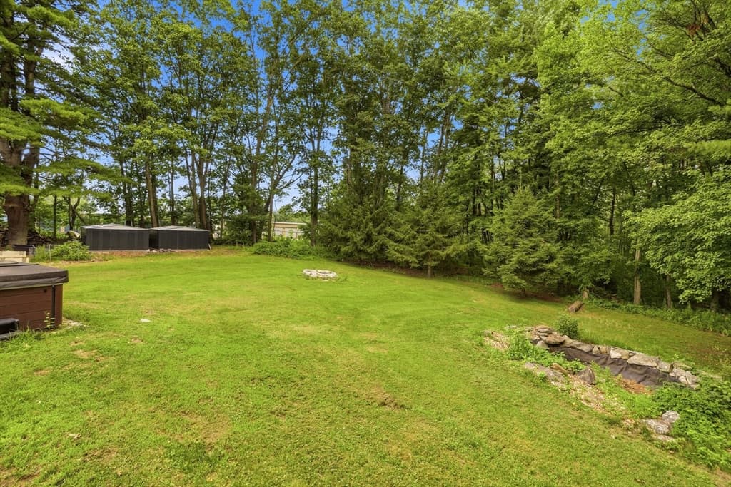 247 Hampstead St, Methuen MA 01844 photo 41