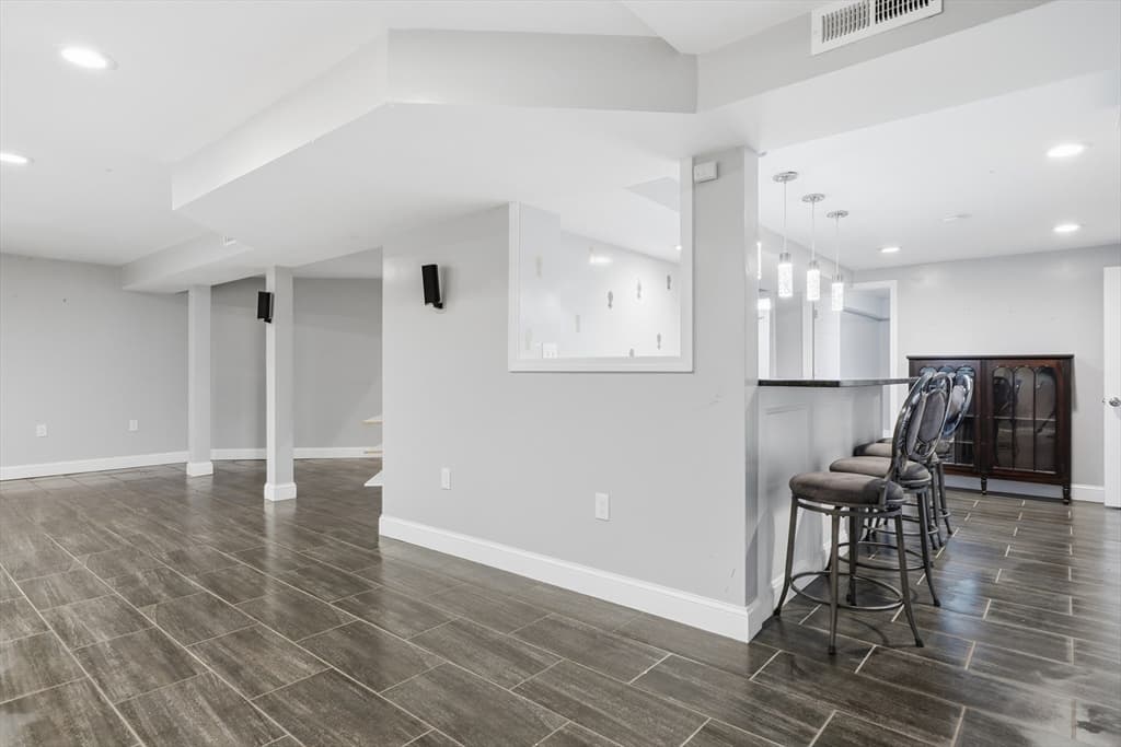 247 Hampstead St, Methuen MA 01844 photo 18