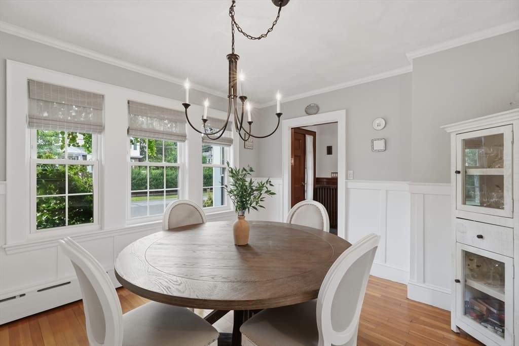 66 Damon Rd, Medford MA 02155 photo 4