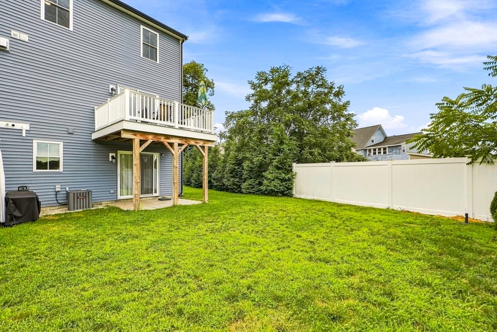 Condominium at 274 Providence Rd # 8, Grafton MA 01560, Grafton, photo 6 of 40