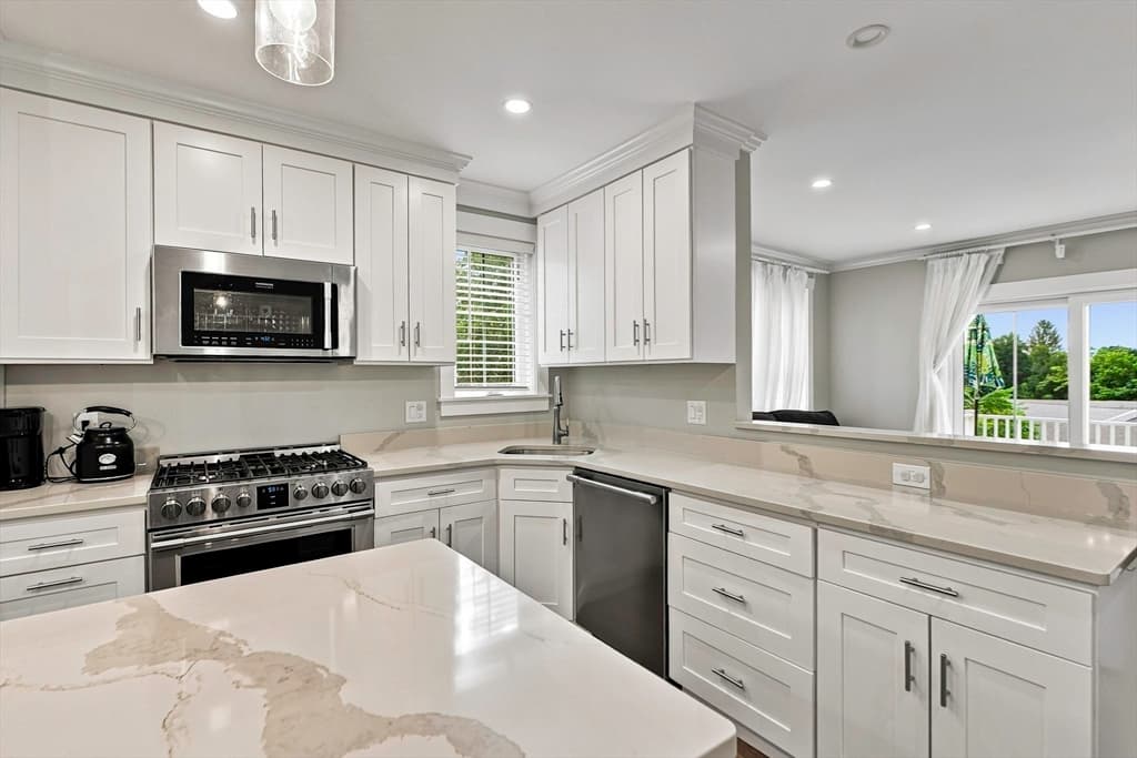 Condominium at 274 Providence Rd # 8, Grafton MA 01560, Grafton, photo 16 of 40