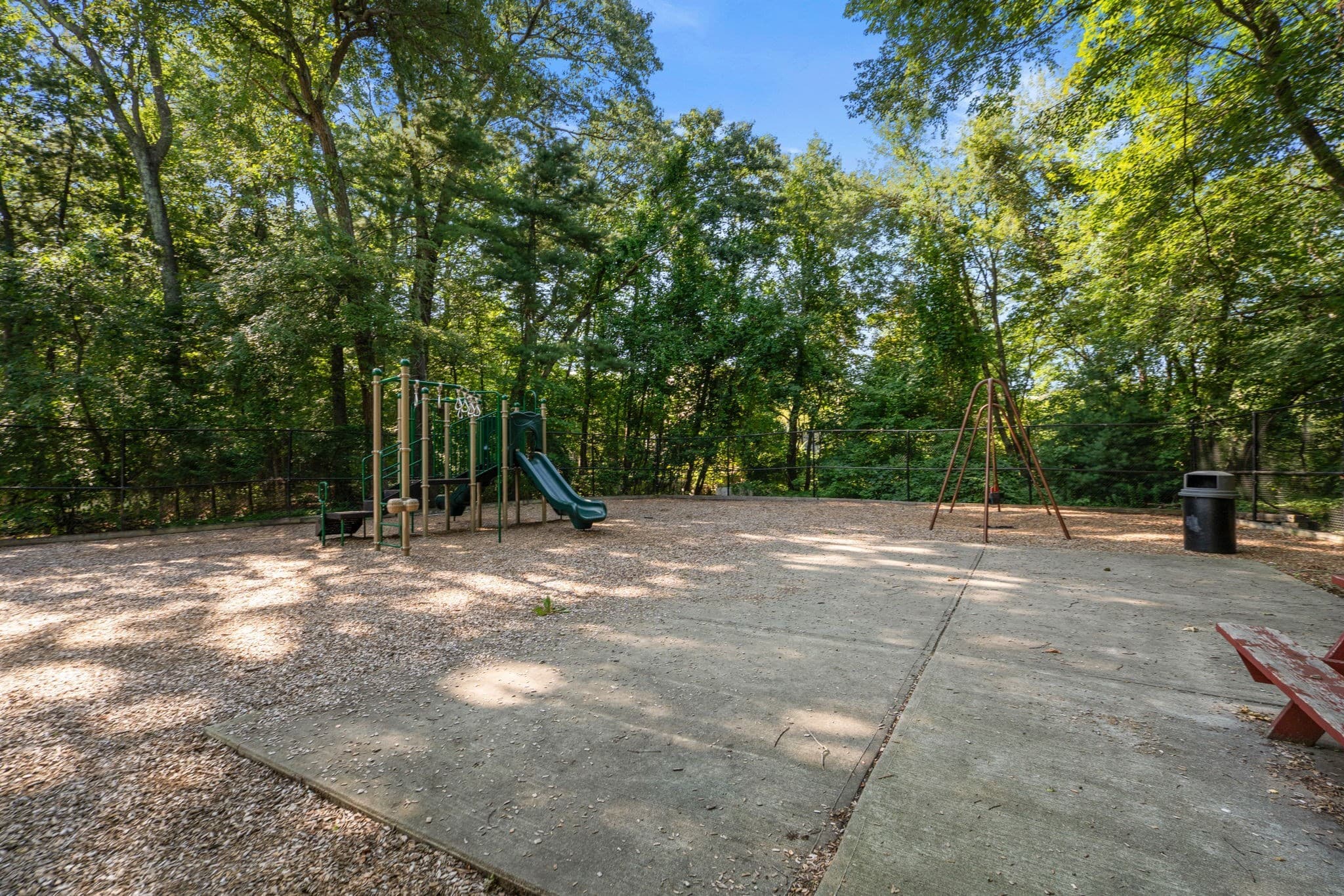 Condominium at 12 Shadowbrook Ln # 3, Milford MA 01757, Milford, photo 22 of 29
