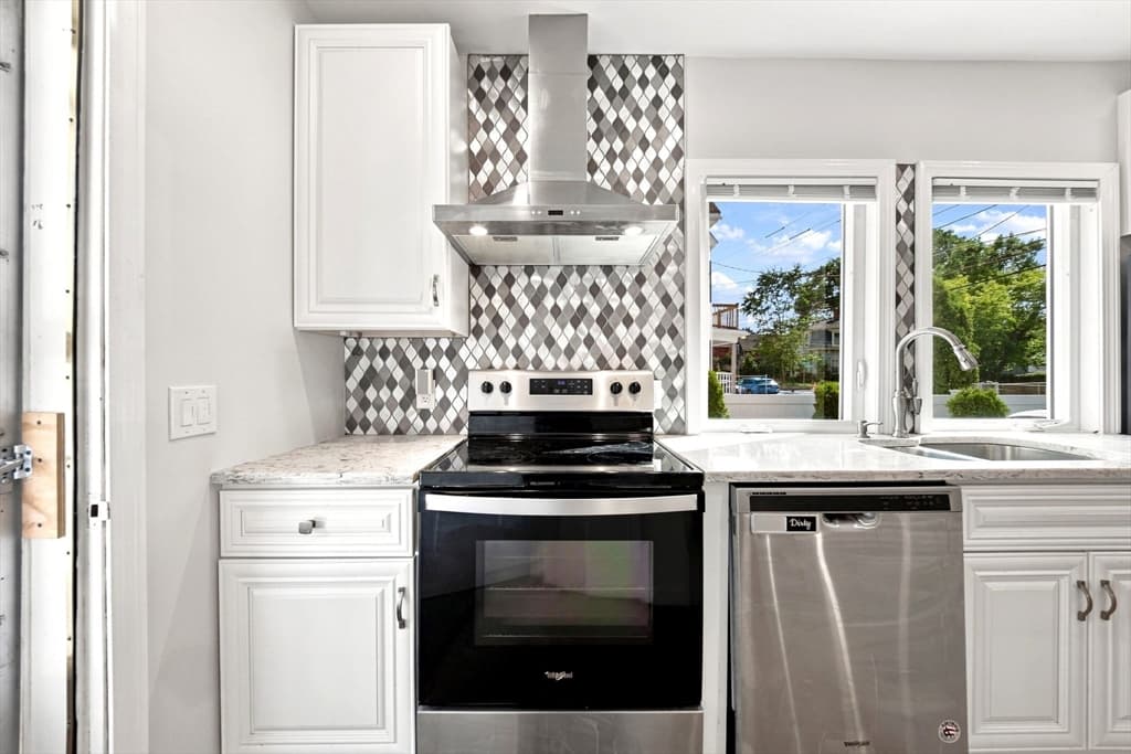 55 Austin St, Boston MA 02136 photo 7