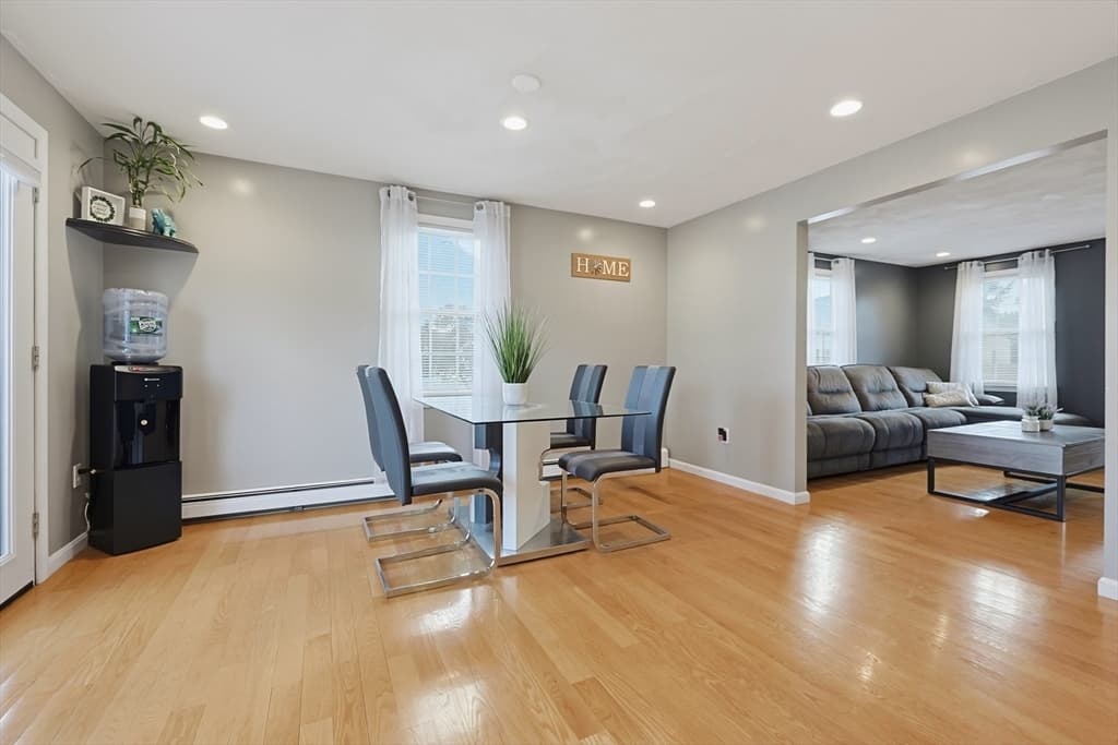 10 Bryan Dr, Taunton MA 02780 photo 3