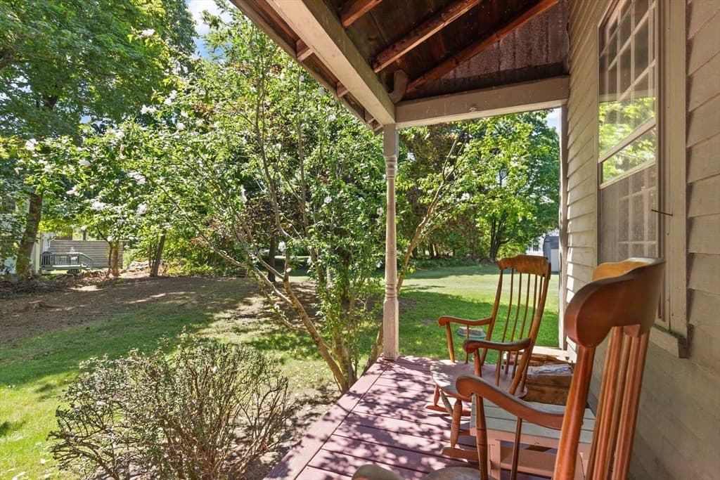 10 Poquanticut Ave, Easton MA 02334 photo 16