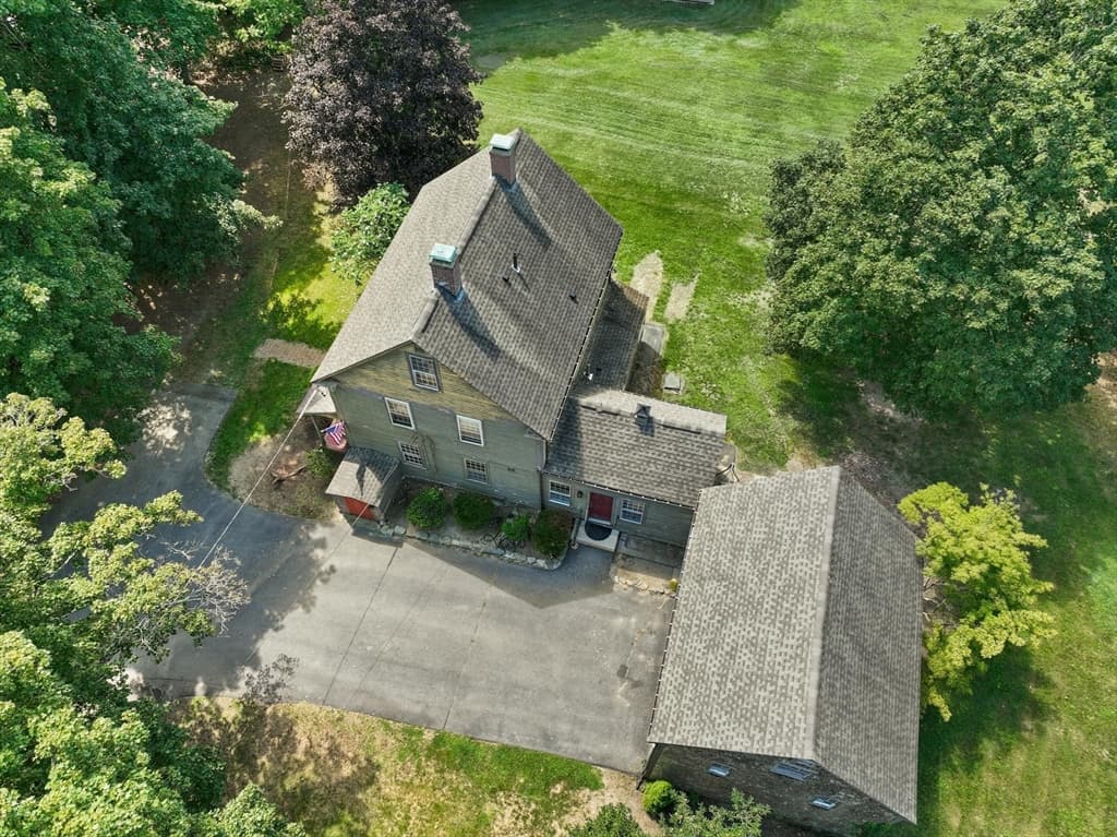 10 Poquanticut Ave, Easton MA 02334 photo 5