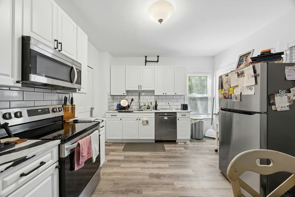 19 Englewood Avenue, Worcester MA 01603 photo 8