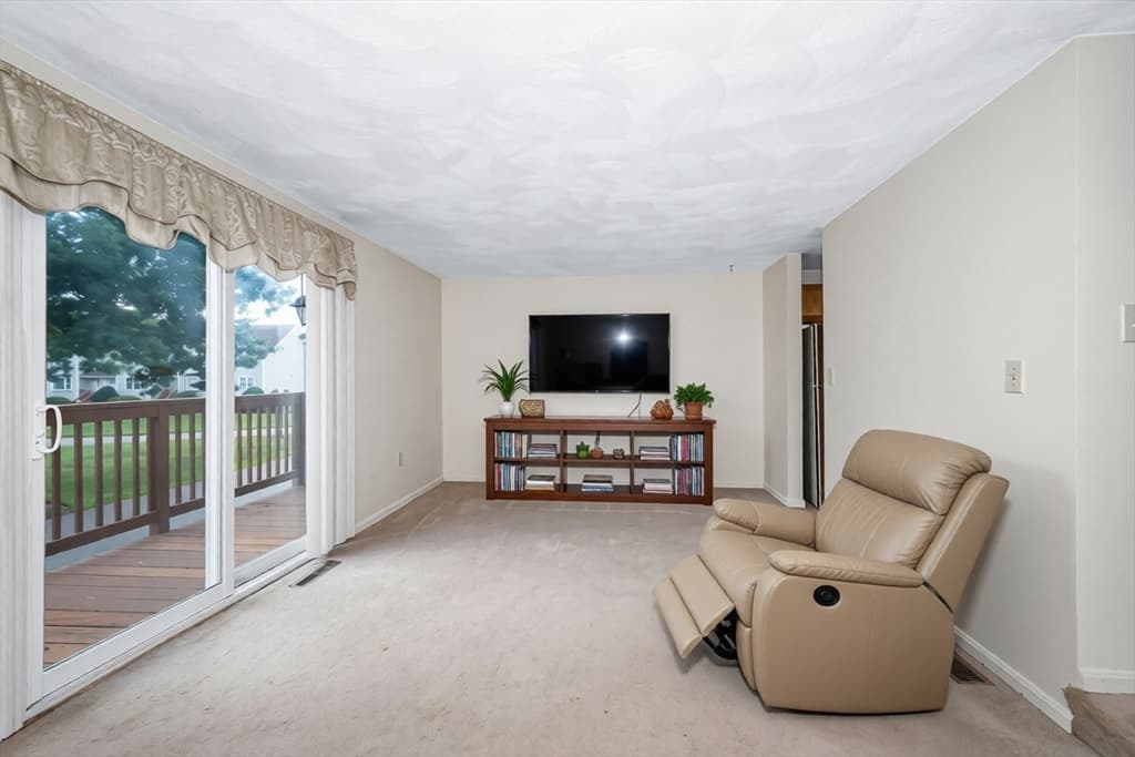 23 Patrick Rd # 23, Tewksbury MA 01876 photo 7