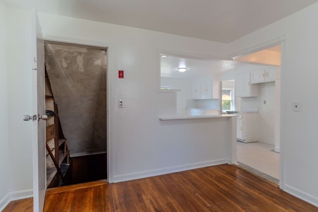 34 Hawthorne St, North Attleboro MA 02760 photo 9