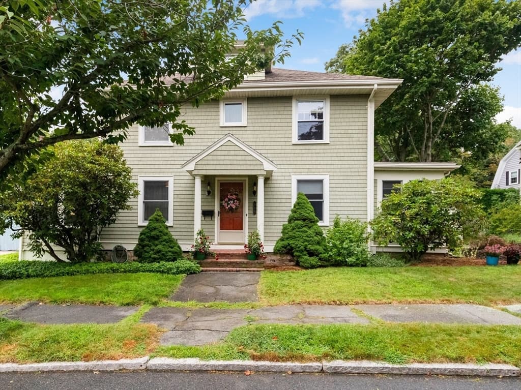 115 Aspen Rd, Swampscott MA 01907 photo 2