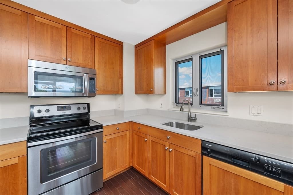 10 Hammond Pond Parkway # 607, Newton MA 02467 photo 11