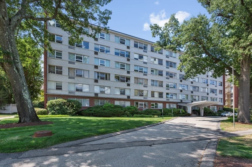10 Hammond Pond Parkway # 607, Newton MA 02467 photo 31