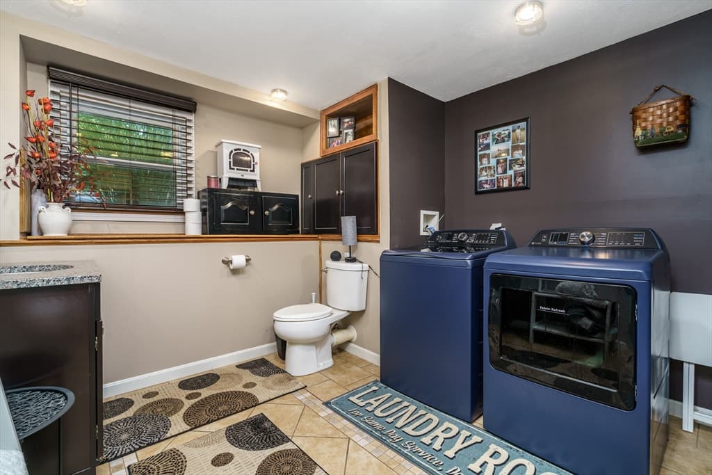 59 Hudson St, Leominster MA 01453 photo 27