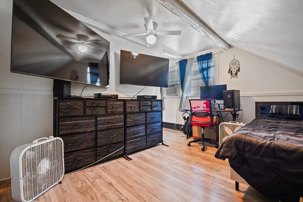 131 Foster St, Fall River MA 02721 photo 16