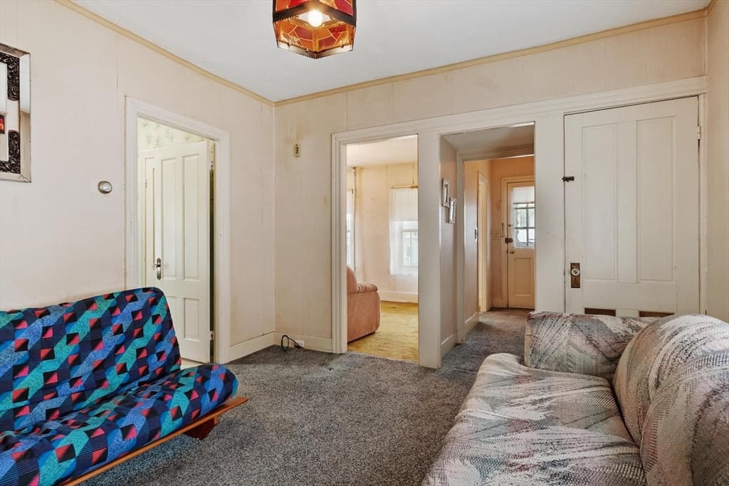 20 Orient Street, Worcester MA 01604 photo 9