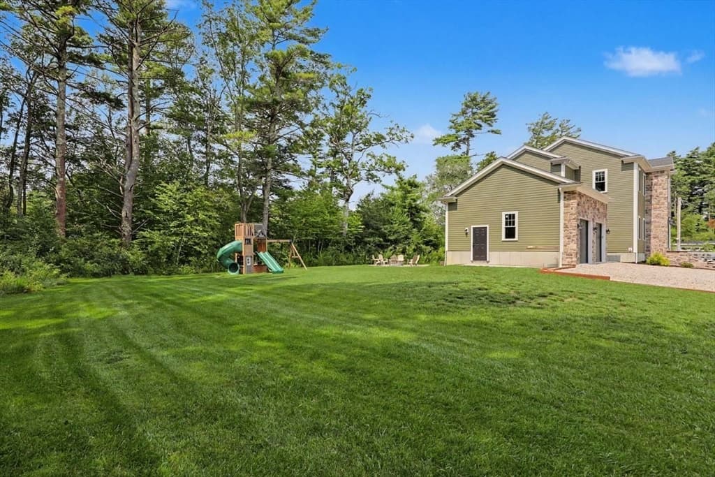 19 Katherine St, Acushnet MA 02743 photo 40
