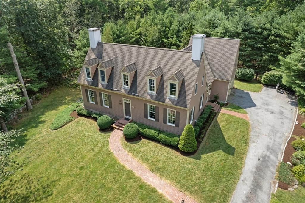 Single Family Residence at 791 Locust St., Raynham MA 02767, Raynham, photo 3 of 38