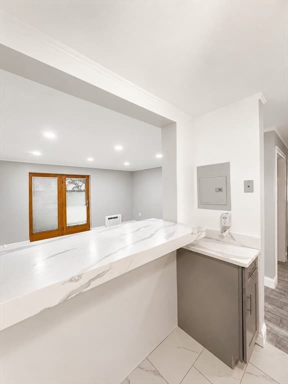 45 Oval Rd # 8, Quincy MA 02170 photo 3