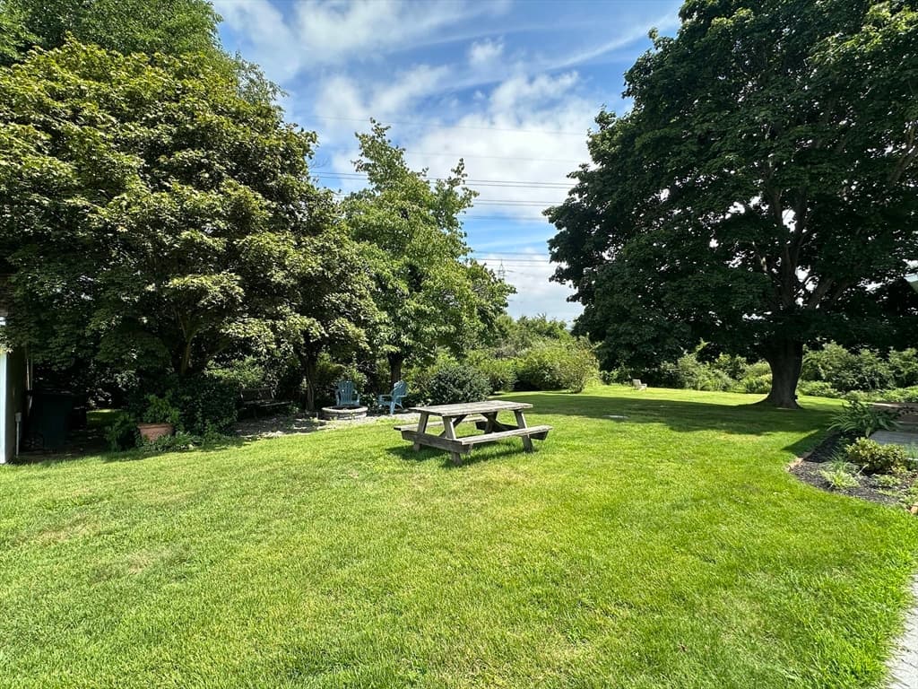 67 Montgomery Rd, Swansea MA 02777 photo 33