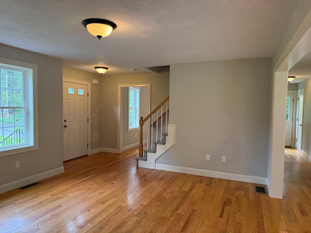 293 Miller Street, Middleboro MA 02346 photo 4