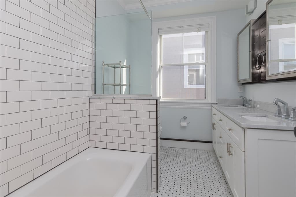 27 Howland St # 2, Boston MA 02121 photo 10