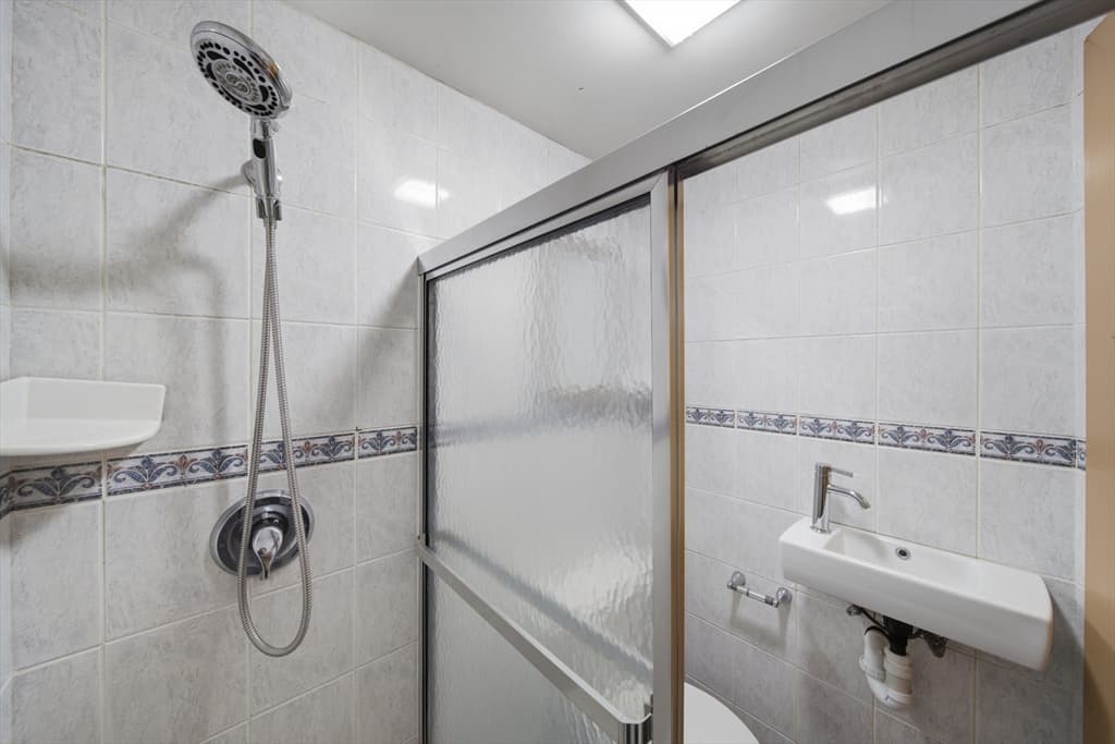 103 London St, Boston MA 02128 photo 28