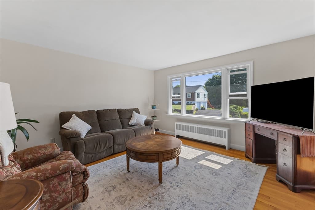 Single Family Residence at 7 Simond St., Auburn MA 01501, Auburn, photo 5 of 25