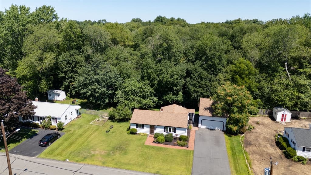 20 Ledgewood Dr, Burlington MA 01803 photo 29