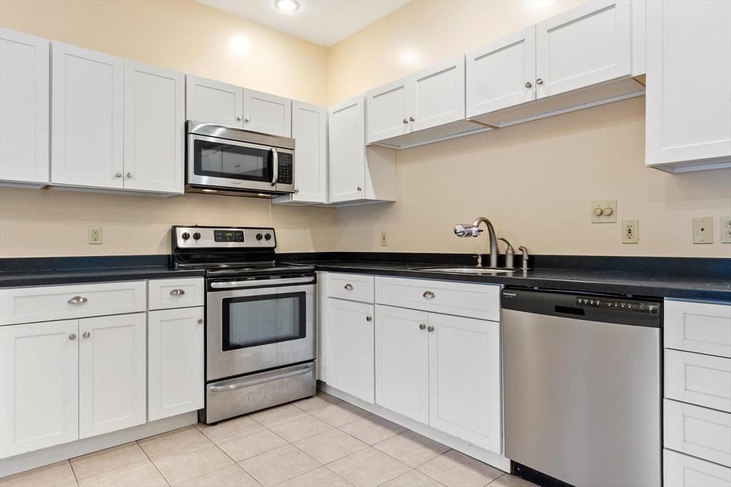 9 Lake Dr E, Westminster MA 01473 photo 11