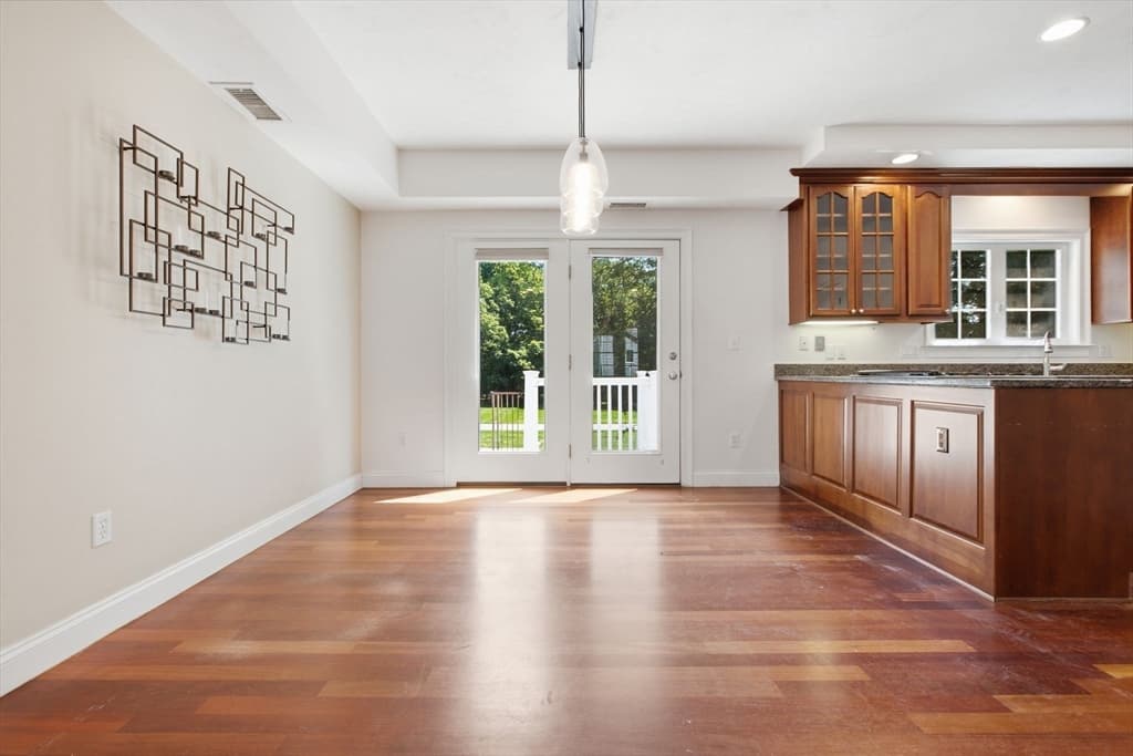 218 South # 9, Waltham MA 02453 photo 10