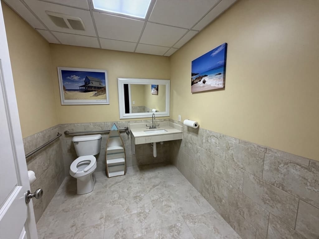 2307 Acushnet Avenue, New Bedford MA 02745 photo 20