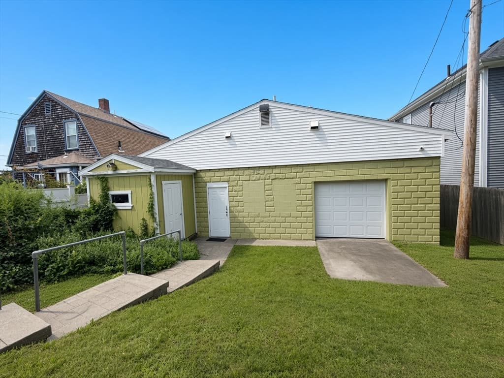 2307 Acushnet Avenue, New Bedford MA 02745 photo 24